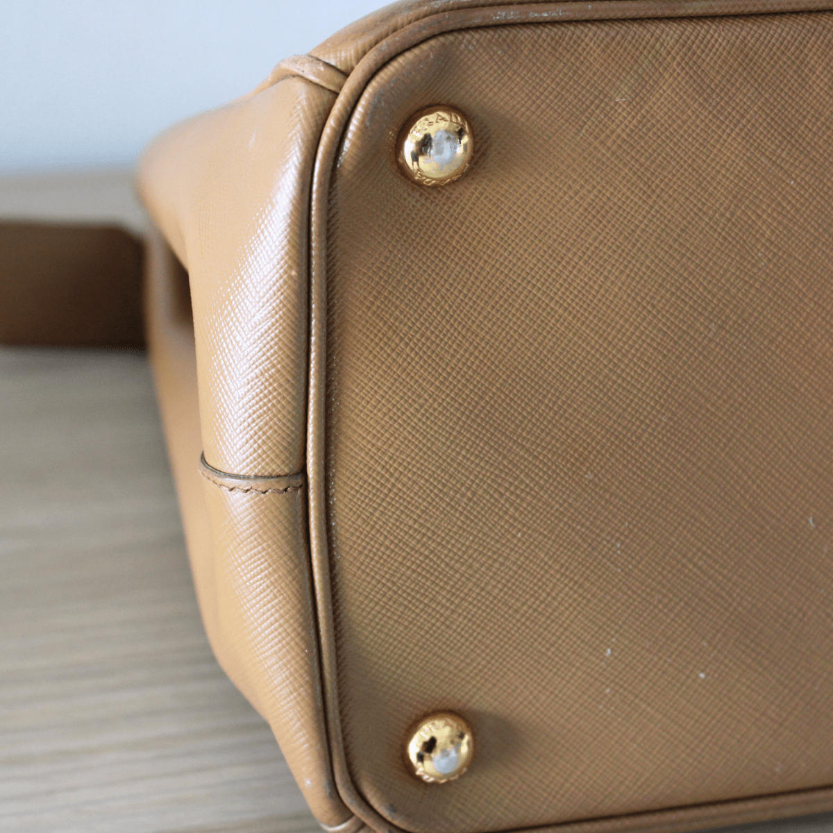 Prada Saffiano Leather Tote Bag - Élysée