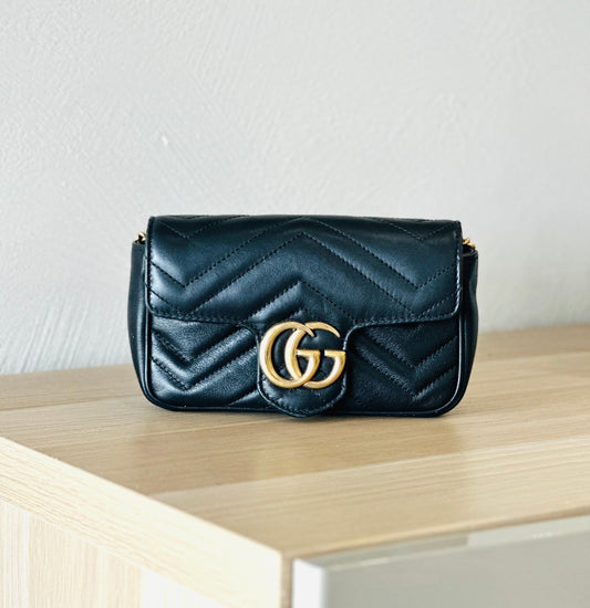 Gucci Marmont Super Mini in Black Chevron Leather - Élysée