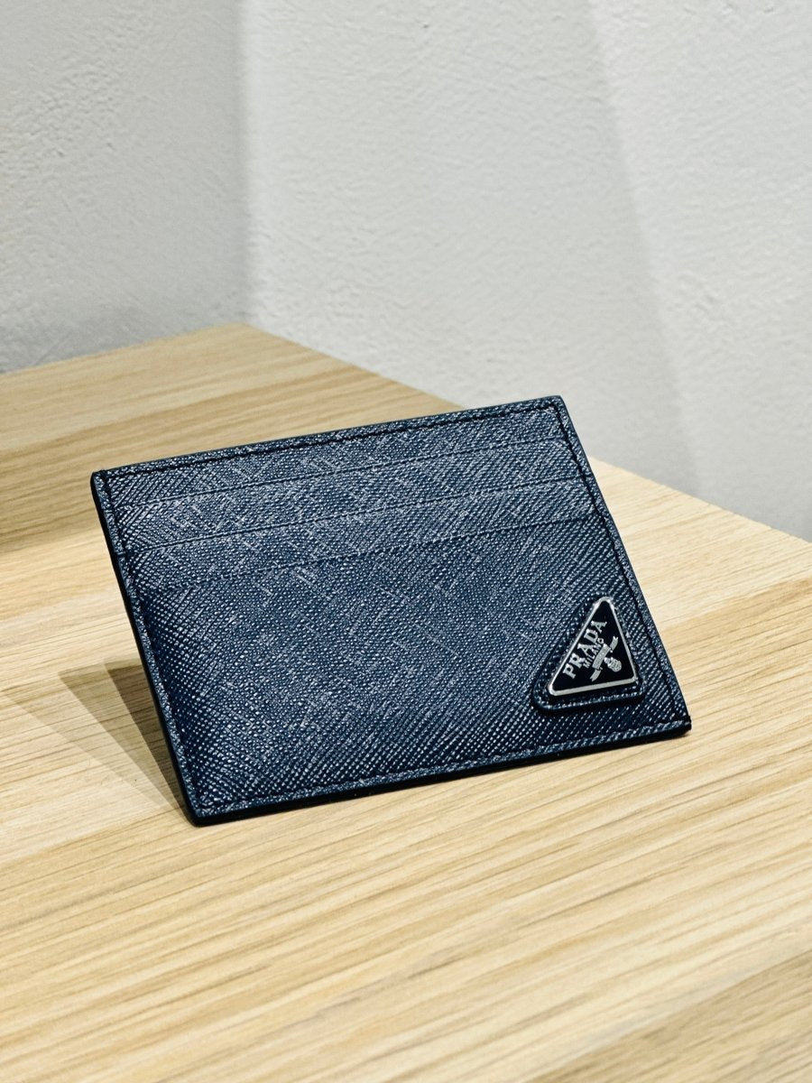 Prada Vitello Micro Grain Triangle Logo Cardholder Wallet - Élysée